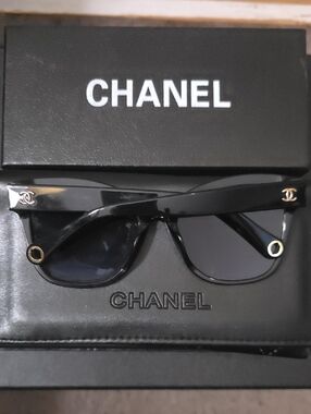 EUC CHANEL Black Sunglasses with Gold Logo Accents